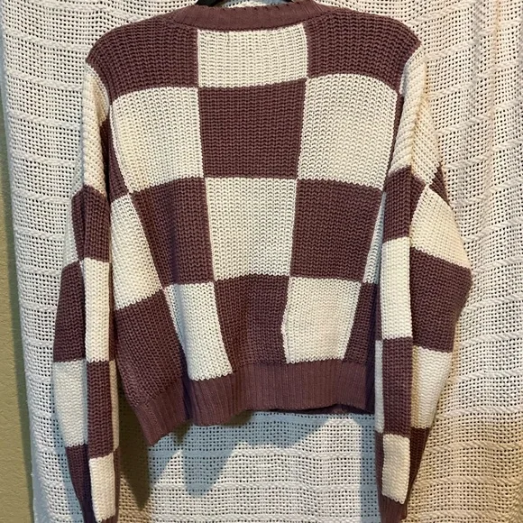Love Tree Plaid Knit Cardigan - Mauve and Cream - Picture 6 of 9